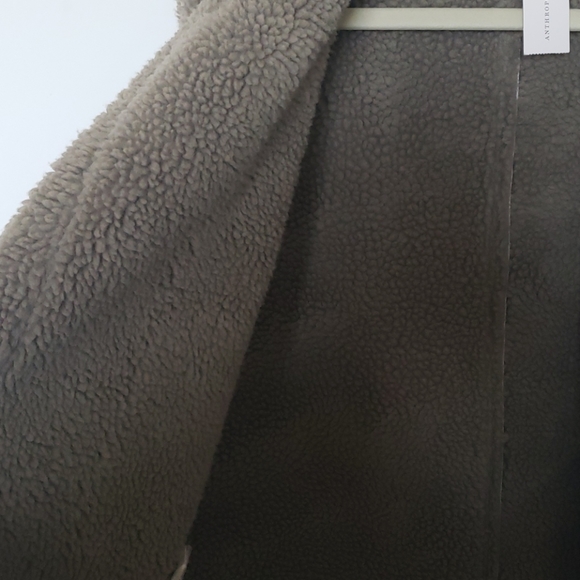 Anthropologie Akemi + Kin shearling vest - Picture 7 of 7